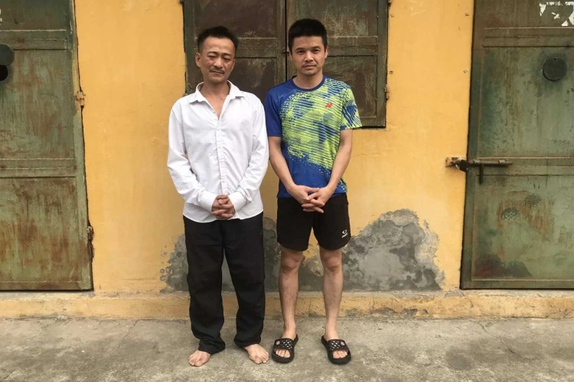 Vào nhà tạm giữ phương tiện, lái ô tô bị công an xử lý về nhà - 1 Vào nhà tạm giữ phương tiện, lái ô tô bị công an xử lý về nhà - 1
