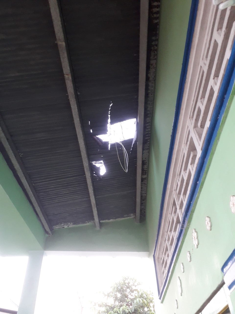 Bệnh tật dồn dập, thầy giáo nghèo nghẹn ngào mong các nhà hảo tâm cứu mạng - 6 Bệnh tật dồn dập, thầy giáo nghèo nghẹn ngào mong các nhà hảo tâm cứu mạng - 6