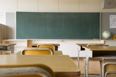 Trung Quốc: Giáo viên bị kỷ luật sau khi học sinh nhảy lầu tự tử