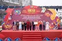 Khối Giáo dục FPT lan tỏa văn hóa doanh nghiệp qua kỷ lục Việt Nam về leo núi