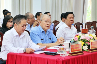 Giải quyết điểm nghẽn để nông sản ĐBSCL "cất cánh"