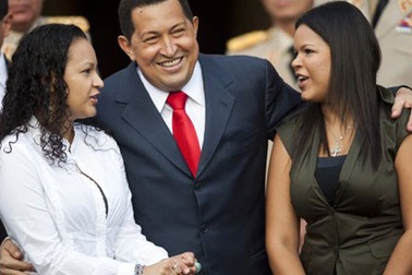 Tổng thống Hugo Chavez trở lại Cuba chữa bệnh ung thư