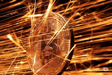Bitcoin vượt 110.000 USD, thị trường xuất hiện dự báo gây sốc
