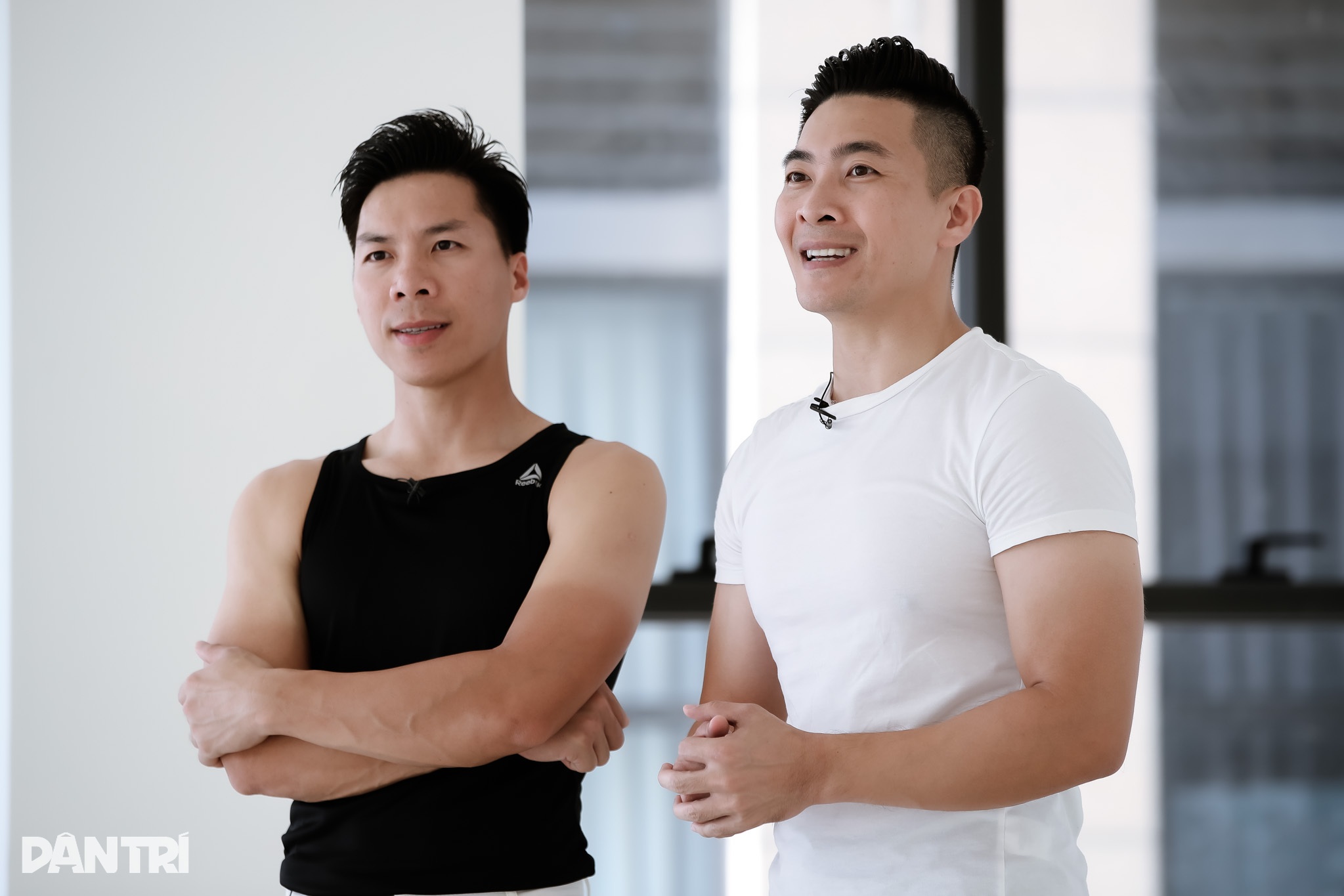 Quốc Cơ - Quốc Nghiệp: Cú ngã bất tỉnh vì giọt nước, vinh quang và đánh đổi - 21 Quốc Cơ - Quốc Nghiệp: Cú ngã bất tỉnh vì giọt nước, vinh quang và đánh đổi - 21
