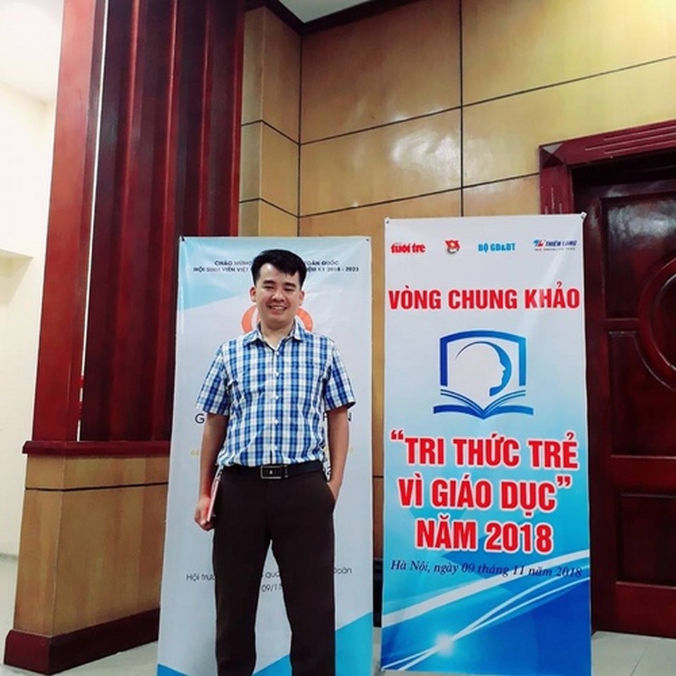 Người thắp lửa đam mê Tin học cho học sinh trường làng - 1 Người thắp lửa đam mê Tin học cho học sinh trường làng - 1