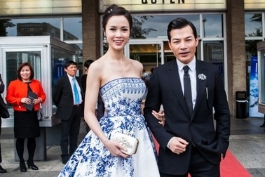 Trần Bảo Sơn sánh đôi Vũ Ngọc Anh tại Đức