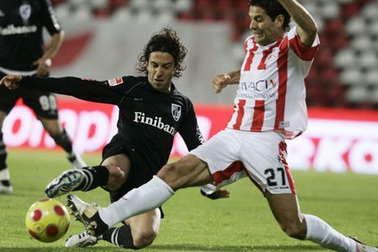 Leixoes thắng V. Guimares, Công Vinh vẫn ngồi ngoài