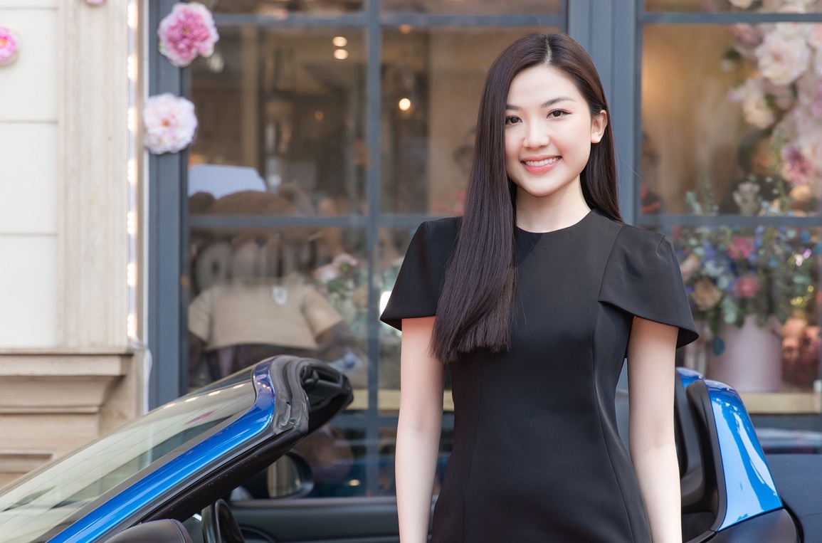 Đầu năm, các người đẹp hội ngộ mừng Á hậu Kim Duyên - 7 Đầu năm, các người đẹp hội ngộ mừng Á hậu Kim Duyên - 7