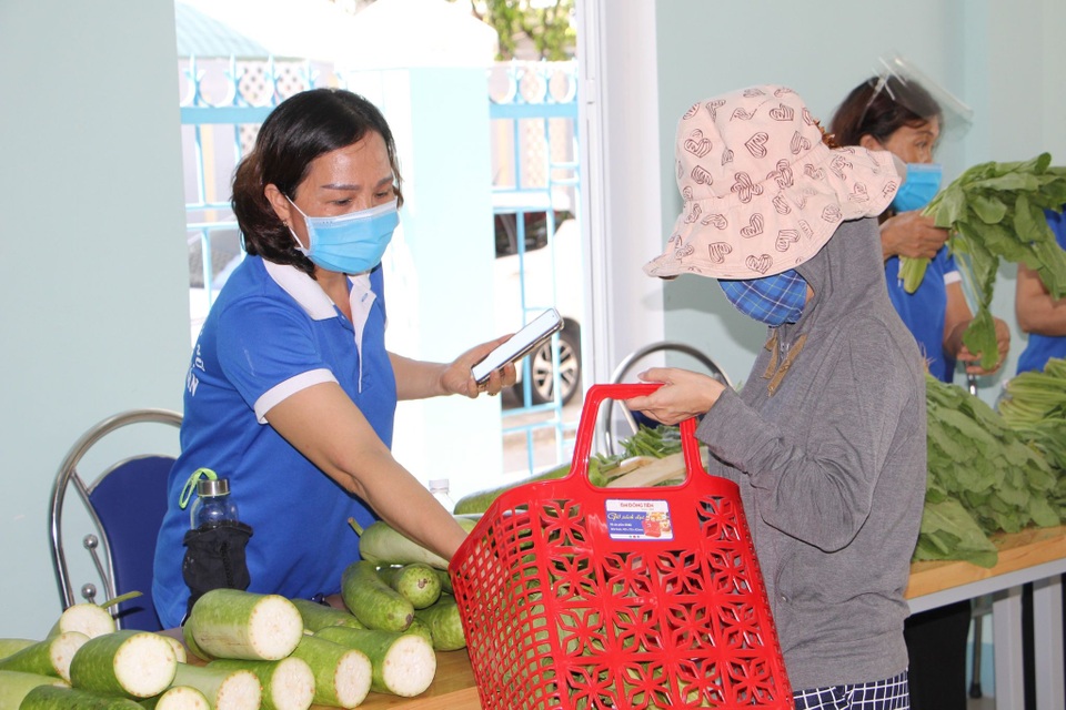 “Phiên chợ 0 đồng” của Đoàn viên, thanh niên Đà Nẵng - 3 “Phiên chợ 0 đồng” của Đoàn viên, thanh niên Đà Nẵng - 3