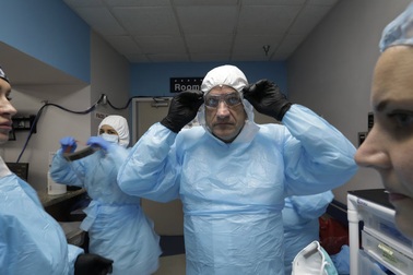 Những nhân viên y tế Mỹ từ chối tiêm vắc xin Covid-19