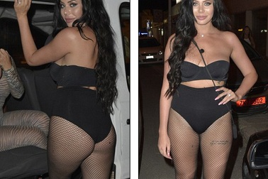 Sao truyền hình thực tế mặc hở bạo dự tiệc