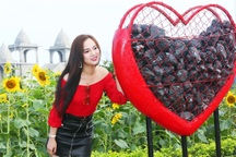 Phát cuồng với những góc check-in đẹp mộng mị tại Lễ hội hoa xuân Sun World HaLong Complex