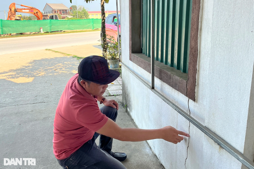 Gần 60 hộ dân bị ảnh hưởng do thi công đại lộ nghìn tỷ - 3 Gần 60 hộ dân bị ảnh hưởng do thi công đại lộ nghìn tỷ - 3