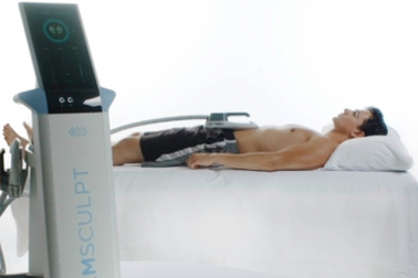 Chiếc máy tạo cơ bụng 6 múi trong khi ngủ