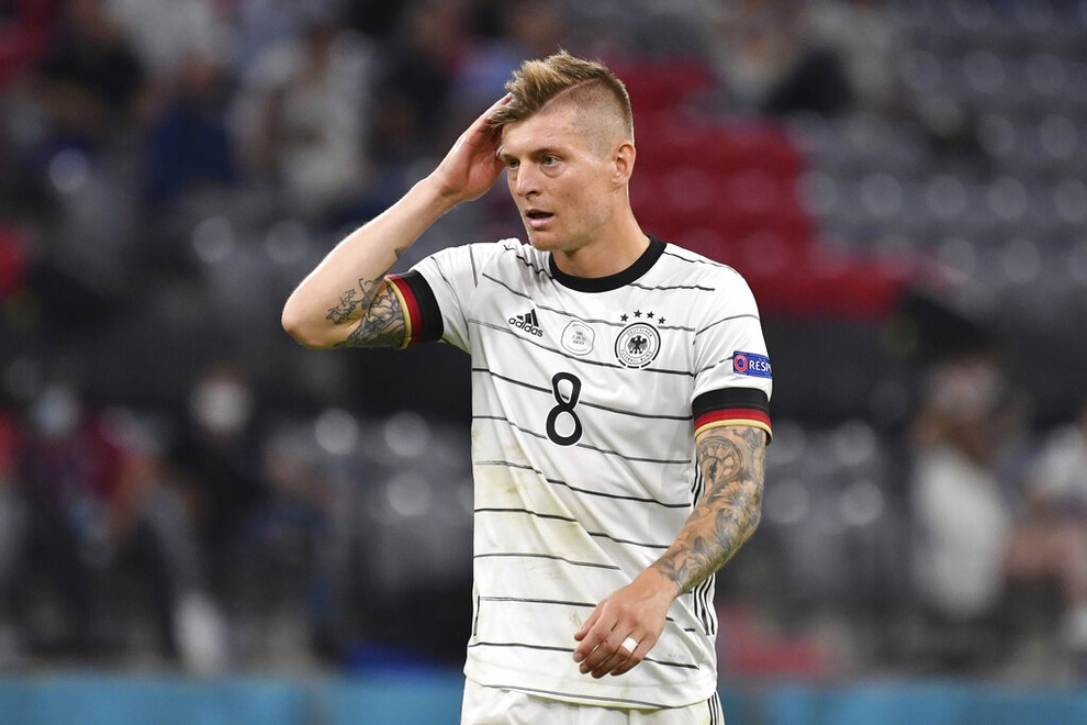 Kroos hé lộ khả năng Mbappe tới Real Madrid khi Messi gia nhập PSG - 2 Kroos hé lộ khả năng Mbappe tới Real Madrid khi Messi gia nhập PSG - 2