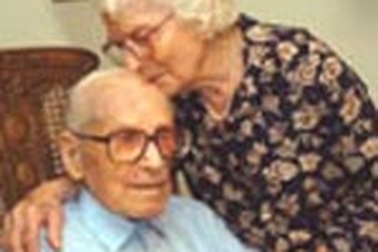 Cặp vợ chồng thọ nhất thế giới