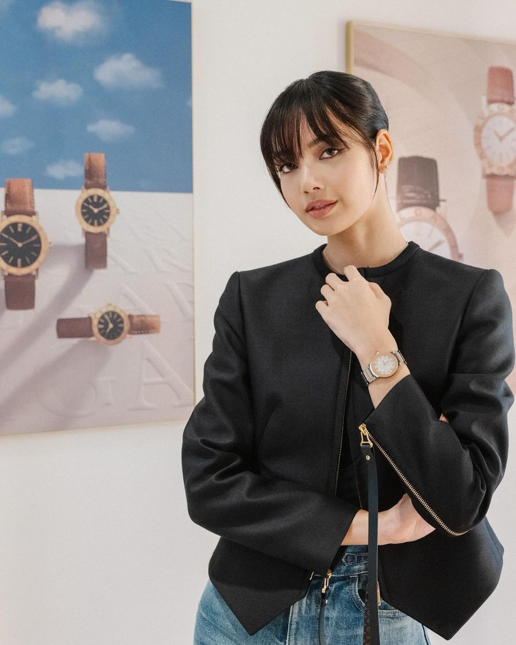 Lisa ưa chuộng Louis Vuitton, diện đồ trị giá hàng tỷ đồng đến dự show - 8 Lisa ưa chuộng Louis Vuitton, diện đồ trị giá hàng tỷ đồng đến dự show - 8