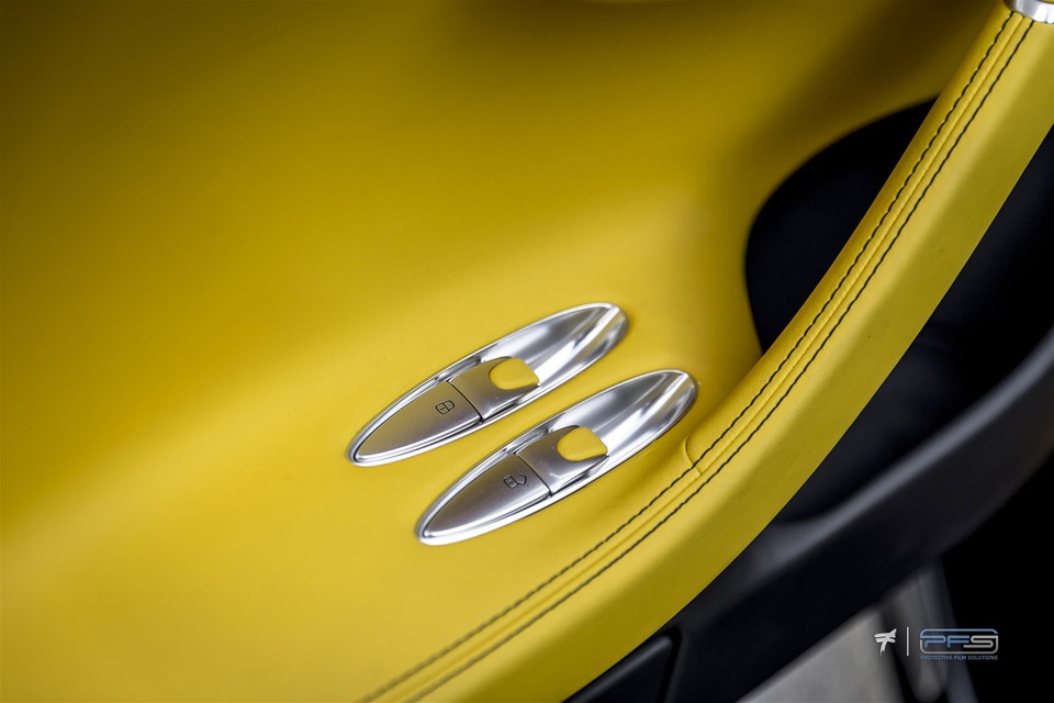 Bugatti Chiron Hellbee - Chú ong vàng đắt giá nhất thế giới - 19 Bugatti Chiron Hellbee - Chú ong vàng đắt giá nhất thế giới - 19