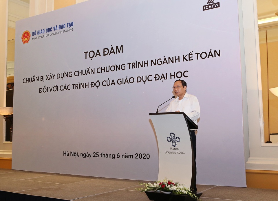 Xây dựng chuẩn chương trình đào tạo ngành Kế toán trình độ giáo dục đại học - 2 Xây dựng chuẩn chương trình đào tạo ngành Kế toán trình độ giáo dục đại học - 2