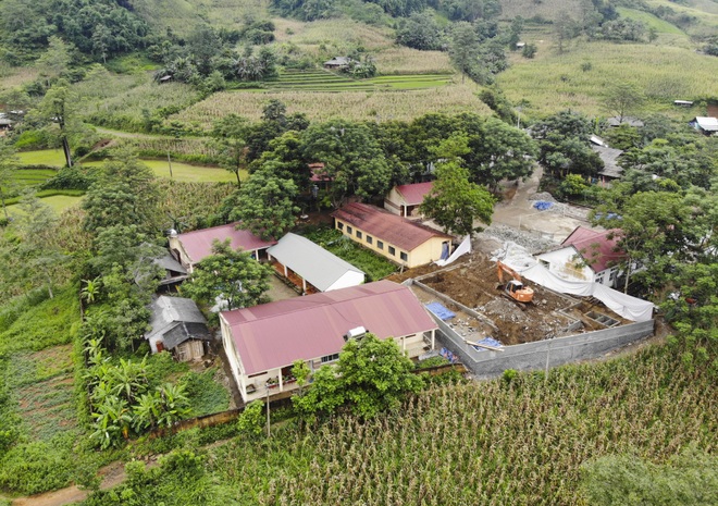 Trẻ em miền núi đua nhau đến trường sau khi có phòng học Dân trí - 2 Trẻ em miền núi đua nhau đến trường sau khi có phòng học Dân trí - 2
