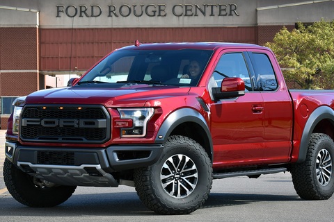 Mỹ: Ford cam kết mua lại xe nếu khách hàng mất việc làm