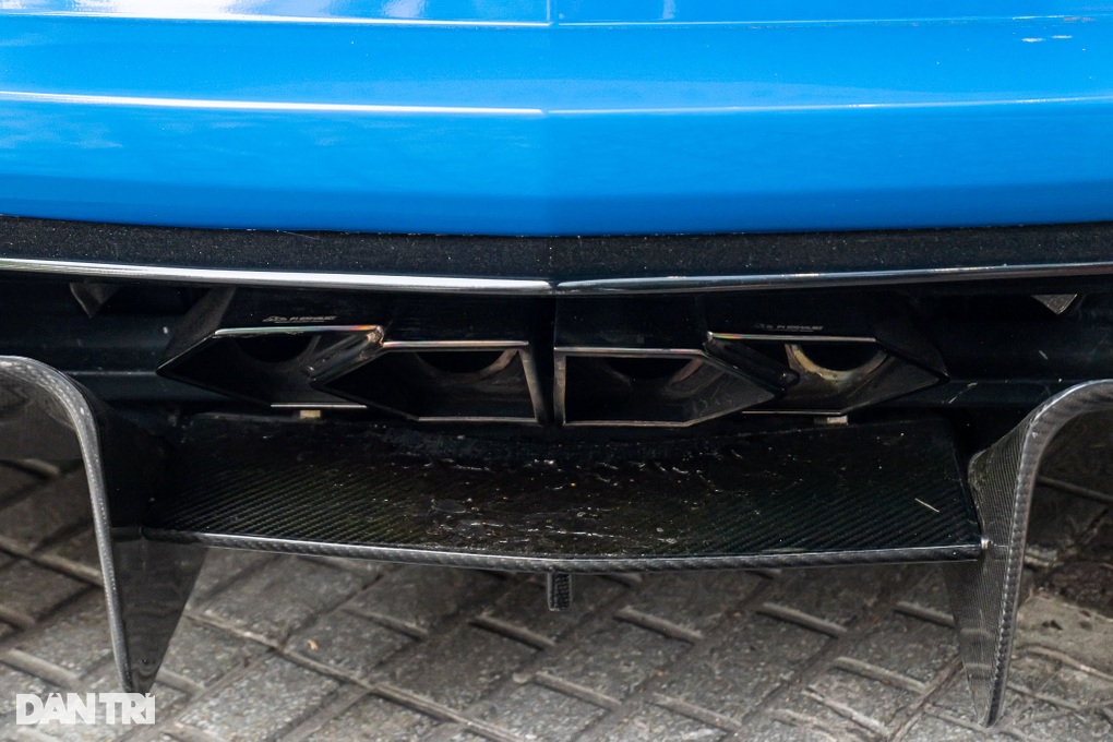 Ngắm siêu xe Lamborghini Aventador độ Liberty Walk độc nhất Việt Nam - 12 Ngắm siêu xe Lamborghini Aventador độ Liberty Walk độc nhất Việt Nam - 12