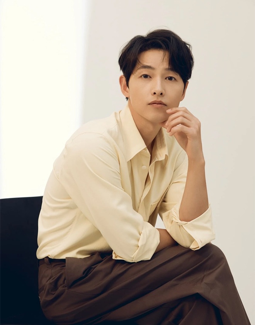 3 năm trở lại độc thân, Song Joong Ki ngày càng điển trai và thăng tiến - 5 3 năm trở lại độc thân, Song Joong Ki ngày càng điển trai và thăng tiến - 5
