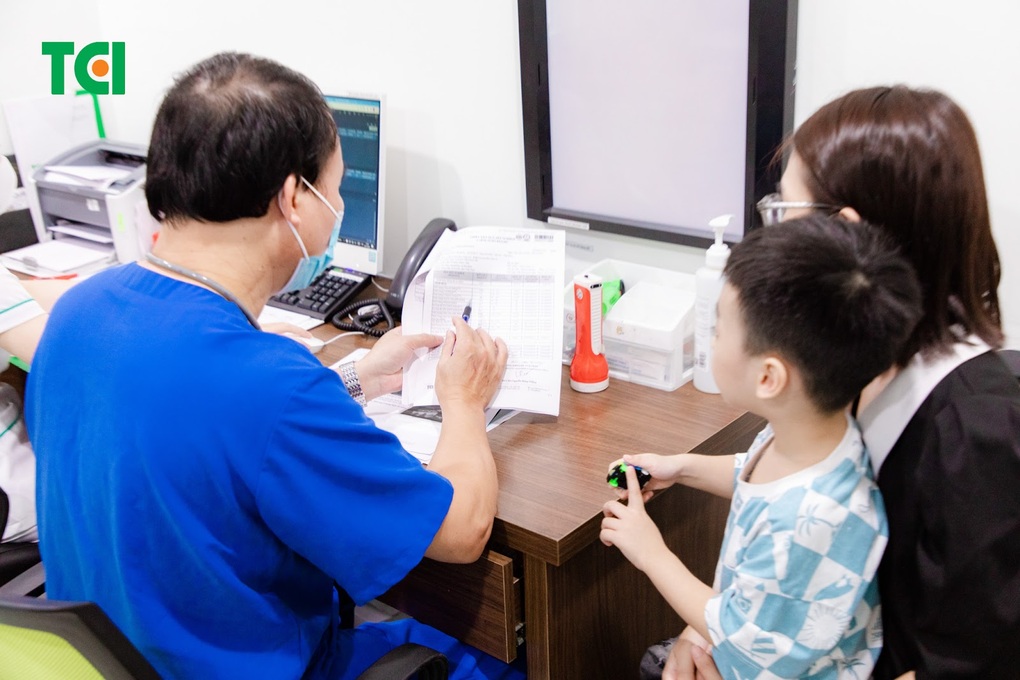 Khám sức khỏe tổng quát giúp phát hiện thiếu máu, thừa vi chất ở trẻ - 3 Khám sức khỏe tổng quát giúp phát hiện thiếu máu, thừa vi chất ở trẻ - 3