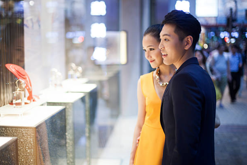 Bạn trai tiết lộ lý do muốn lấy vợ sớm, tôi nghe xong quay đầu bỏ chạy - 1 Bạn trai tiết lộ lý do muốn lấy vợ sớm, tôi nghe xong quay đầu bỏ chạy - 1