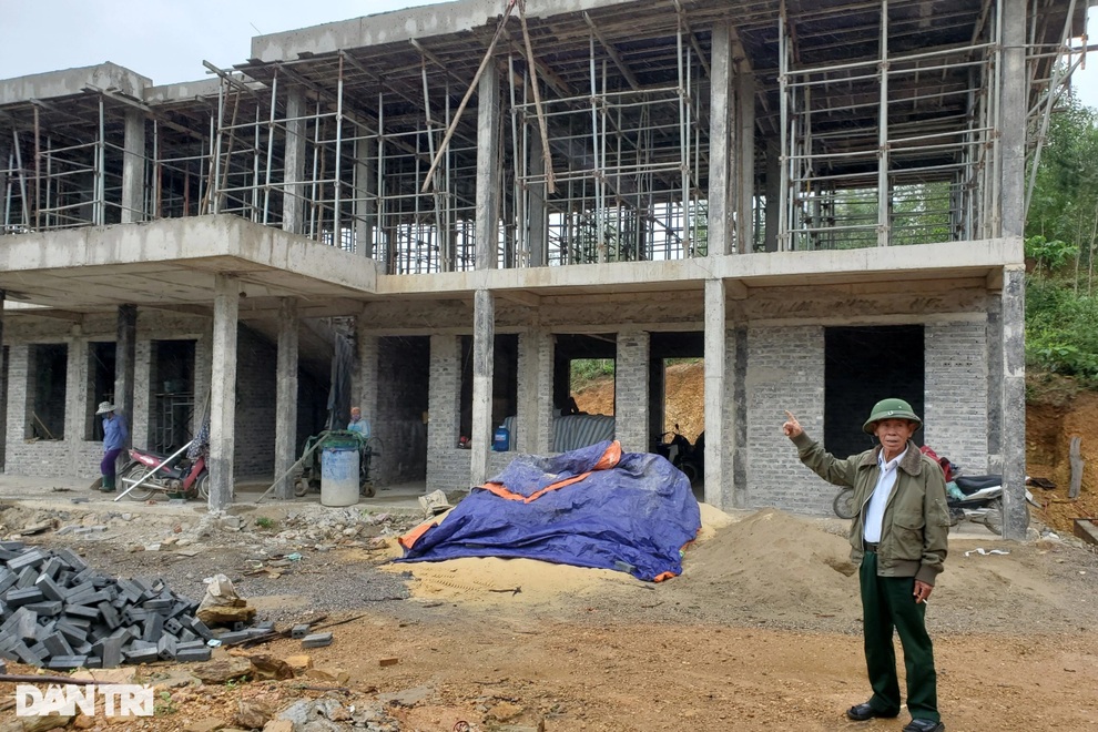 Trưởng bản hiến hàng nghìn m2 đất để xây trường học - 2 Trưởng bản hiến hàng nghìn m2 đất để xây trường học - 2