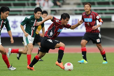 Công Vinh ghi bàn duy nhất giúp Sapporo giành chiến thắng