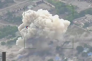 Tên lửa Nga bắn nổ sở chỉ huy quân sự Ukraine