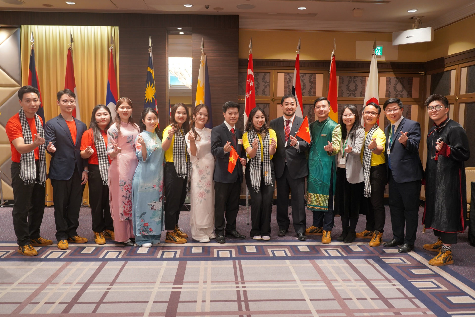 Nữ đại úy tài giỏi, từng lọt top 3 hoa khôi Học viện An ninh nhân dân - 9 Nữ đại úy tài giỏi, từng lọt top 3 hoa khôi Học viện An ninh nhân dân - 9