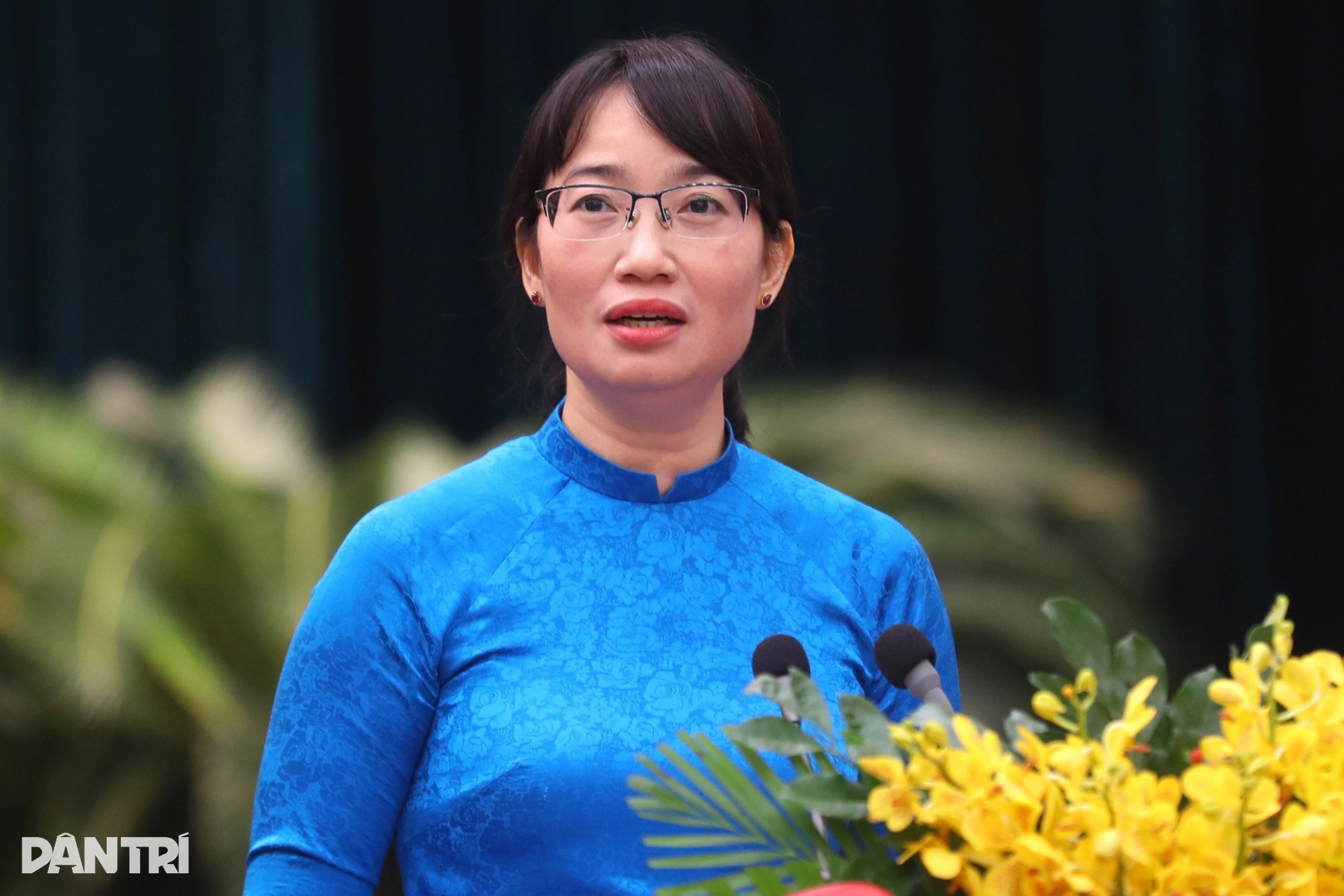 Phê chuẩn kết quả bầu, miễn nhiệm Phó chủ tịch UBND TPHCM - 1 Phê chuẩn kết quả bầu, miễn nhiệm Phó chủ tịch UBND TPHCM - 1