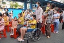 Trung thu ấm áp cho hàng nghìn bệnh nhi ở TPHCM