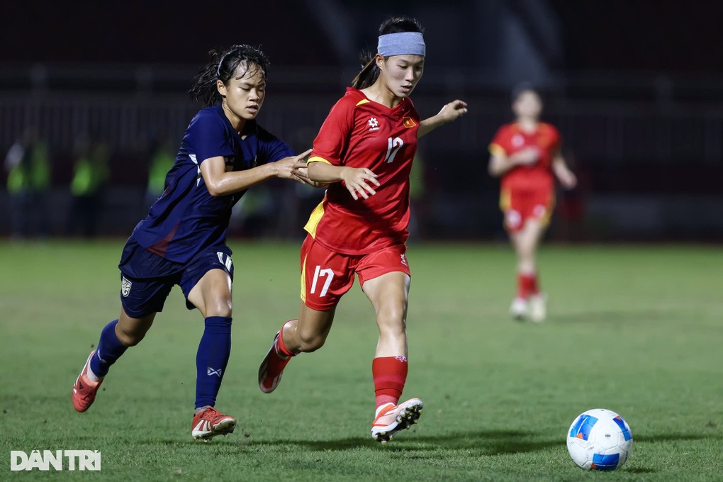 U19 nữ Việt Nam thua Thái Lan ở trận chung kết giải Đông Nam Á - 2 U19 nữ Việt Nam thua Thái Lan ở trận chung kết giải Đông Nam Á - 2