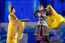 NSƯT Như Huỳnh tự hào khi hóa thân thành Thái hậu Dương Vân Nga