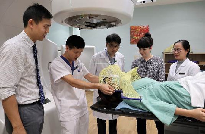 Hợp tác với các đối tác hàng đầu thế giới, Vinmec “đón đầu” công nghệ điều trị ung bướu tại Việt Nam - Ảnh 4. Hợp tác với các đối tác hàng đầu thế giới, Vinmec “đón đầu” công nghệ điều trị ung bướu tại Việt Nam - Ảnh 4.