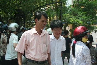 Tỷ lệ “chọi” vào Học viện Hành chính, Bưu chính Viễn thông, Ngân hàng