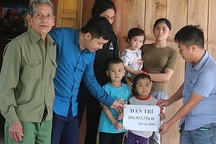 Bạn đọc Dân trí hỗ trợ hơn 204 triệu đồng giúp bé gái 4 tuổi bị ung thư máu