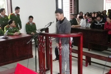 Giết phụ nữ mang bầu vì bị phát hiện trộm nước ngọt