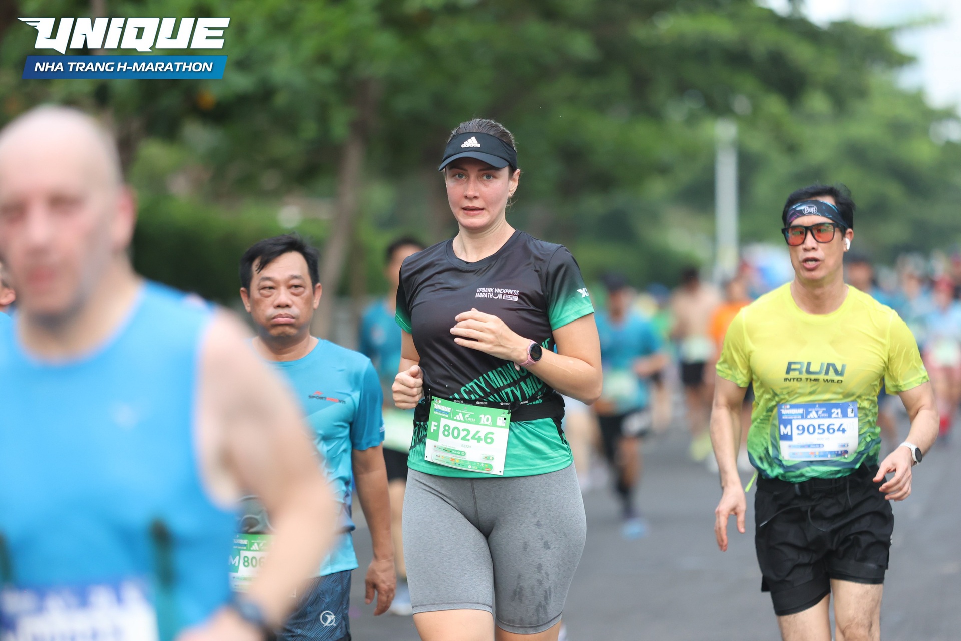 Những bóng hồng trên đường chạy Unique Nha Trang H-Marathon 2024 - 15