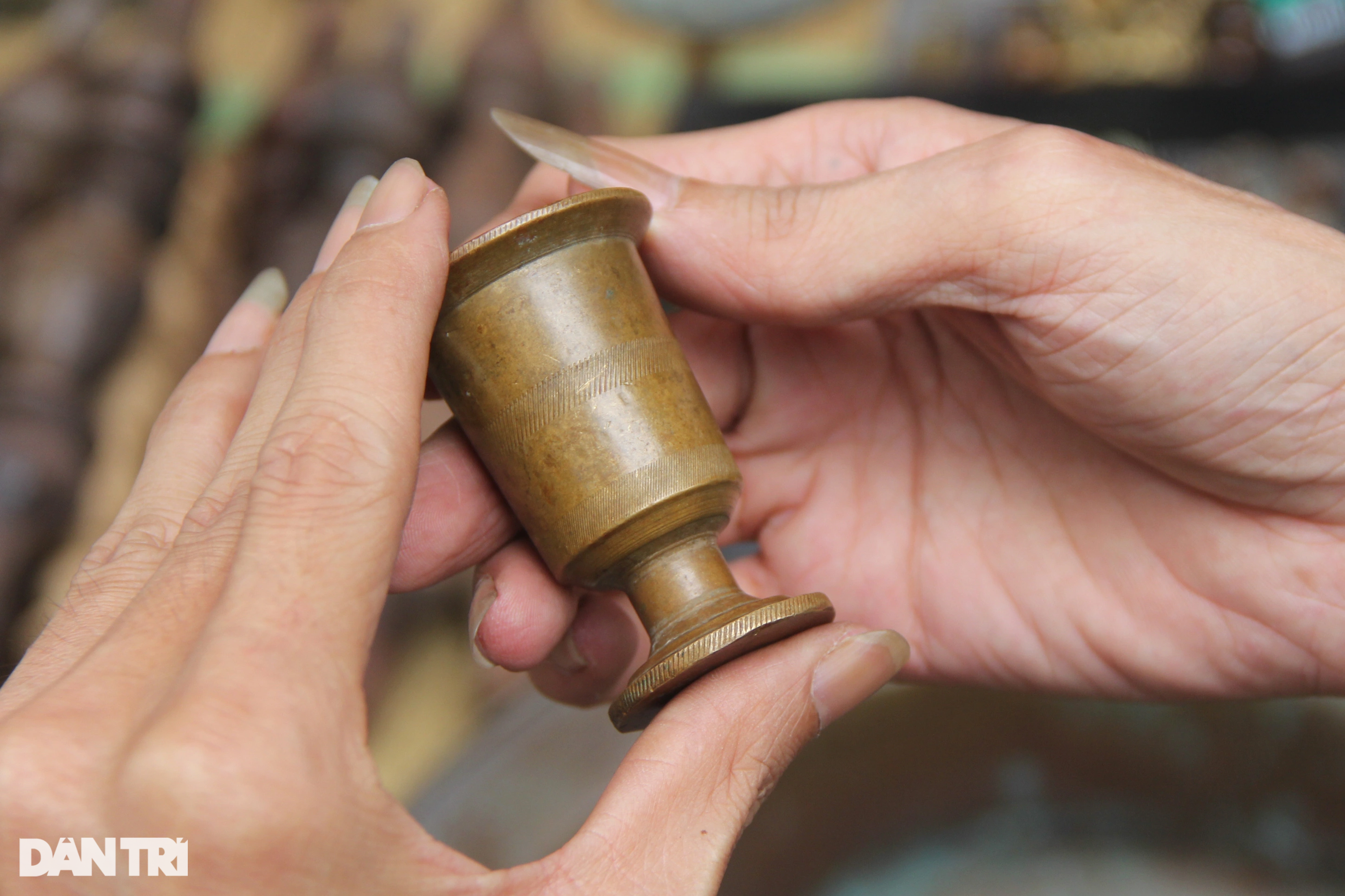 Khám phá khu chợ đồ cổ độc nhất ở Nghệ An - 11