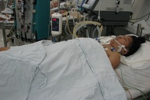 Sự sống mong manh của cô gái mồ côi cả cha lẫn mẹ bị tai nạn nguy kịch 