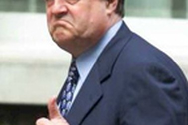 Phó thủ tướng Anh lăng mạ Bush