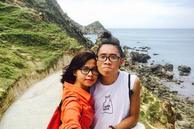 Kỷ niệm tình yêu, cặp đôi 9x xuyên Việt qua gần 20 tỉnh thành