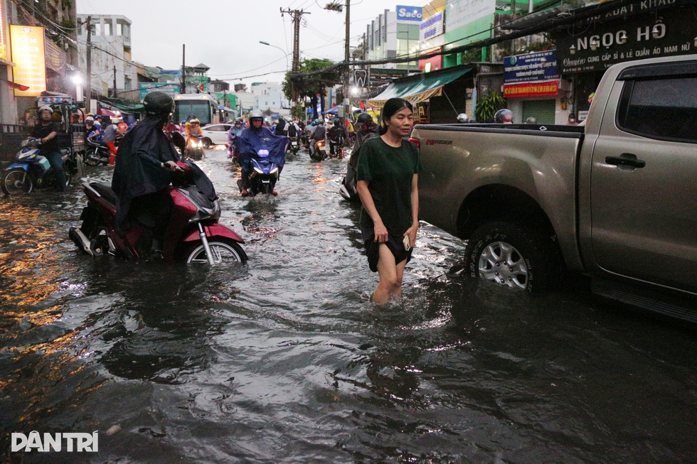 Chuyên gia hiến kế giúp TPHCM thoát ngập mùa mưa - 4