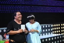 Hoàng Mập bị "chặt chém" trên sân khấu