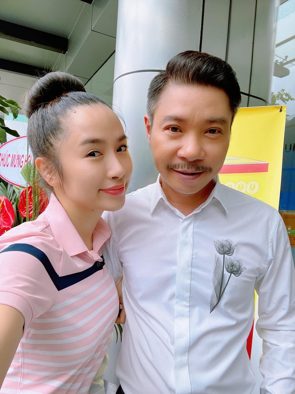 Thủy Phạm Hôn nhân trong ngõ hẹp: Hai năm ba con, vóc dáng vẫn quyến rũ - 1 Thủy Phạm Hôn nhân trong ngõ hẹp: Hai năm ba con, vóc dáng vẫn quyến rũ - 1