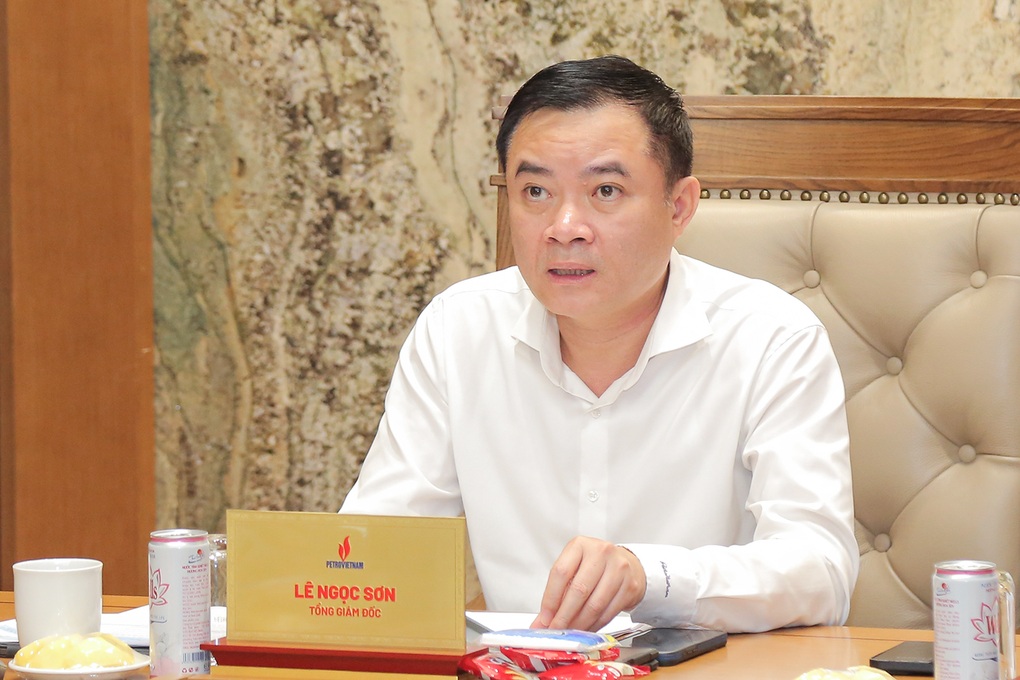 Petrovietnam duy trì tăng trưởng trong tháng 5 khi giá dầu giảm mạnh - 2 Petrovietnam duy trì tăng trưởng trong tháng 5 khi giá dầu giảm mạnh - 2